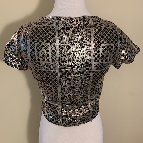 Hollister Crop Top - Picture 4 of 6